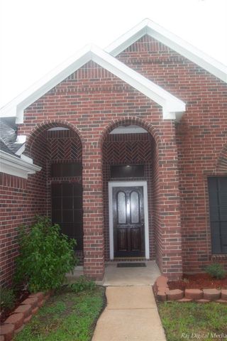 4918 Pinder Lane, Pearland, TX 77584