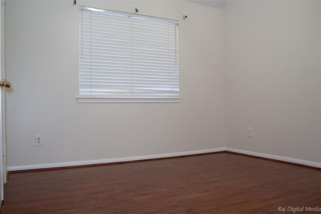 4918 Pinder Lane, Pearland, TX 77584