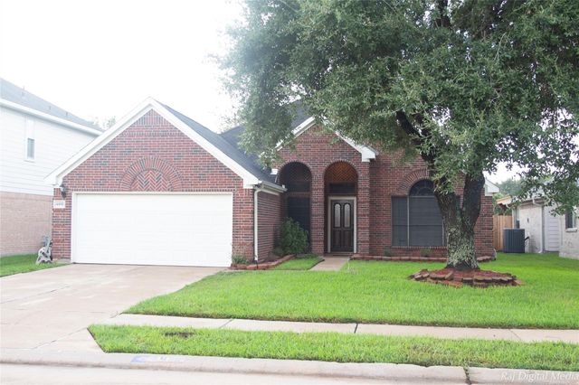 4918 Pinder Lane, Pearland, TX 77584