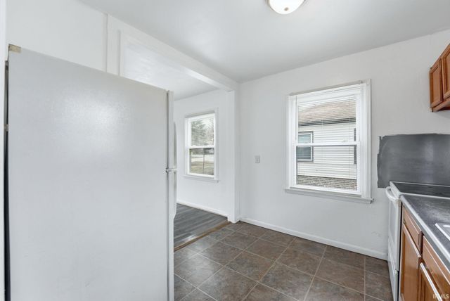 4508 SW Anthony Wayne Drive, Fort Wayne, IN 46806