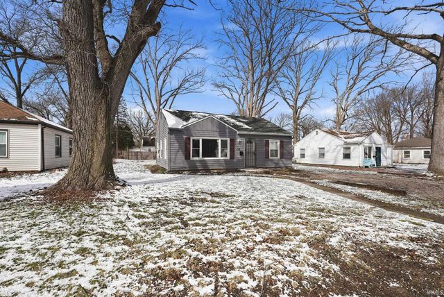 4508 SW Anthony Wayne Drive, Fort Wayne, IN 46806