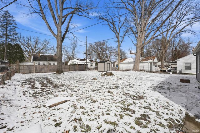 4508 SW Anthony Wayne Drive, Fort Wayne, IN 46806