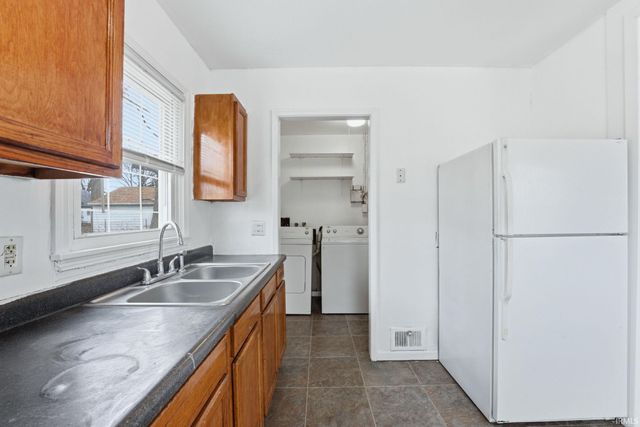 4508 SW Anthony Wayne Drive, Fort Wayne, IN 46806