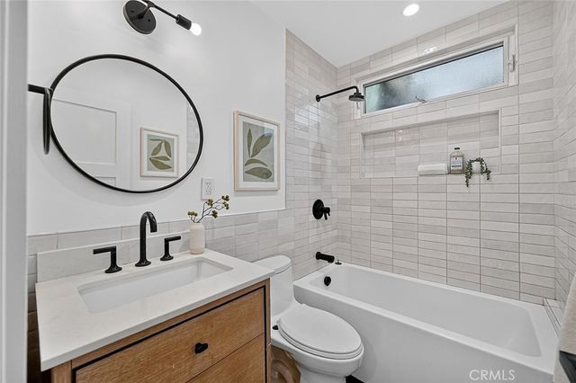 4333 Maury Ave, Long Beach, CA 90807