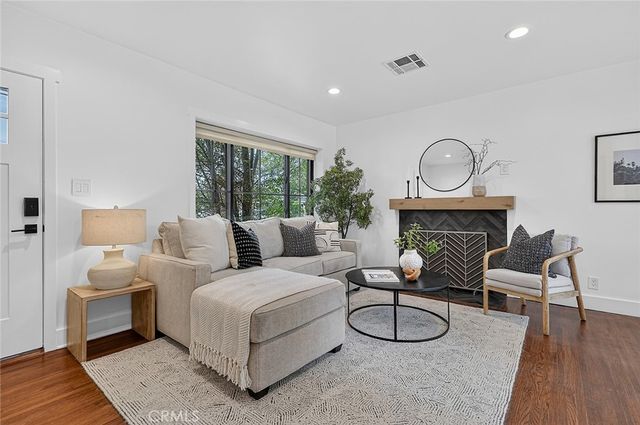4333 Maury Ave, Long Beach, CA 90807