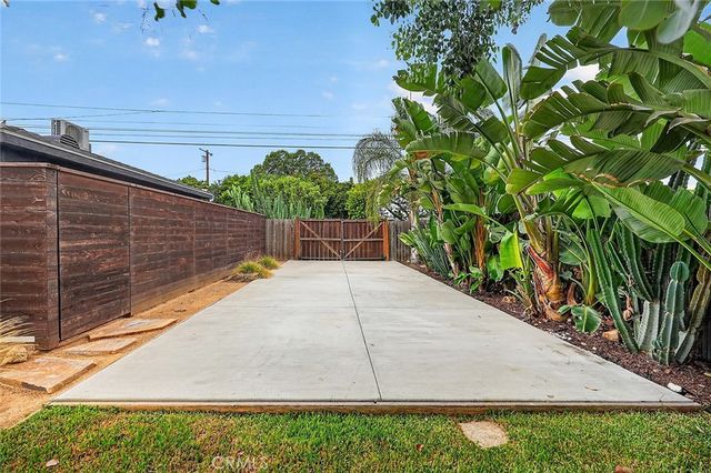 4333 Maury Ave, Long Beach, CA 90807