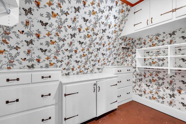 3020 STH 57, De Pere, WI 54115