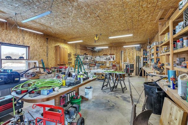 3020 STH 57, De Pere, WI 54115