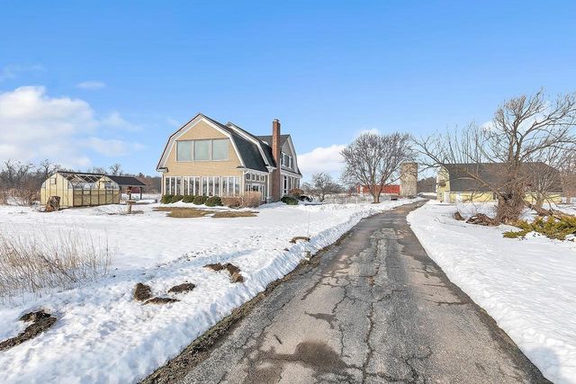 3020 STH 57, De Pere, WI 54115