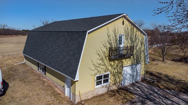 3020 STH 57, De Pere, WI 54115