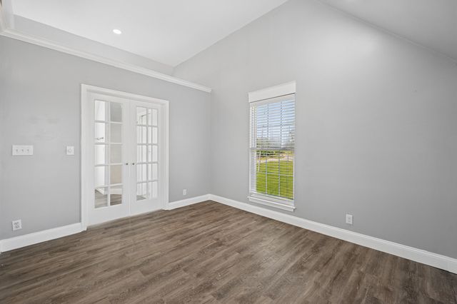 805 Humes Ridge Road, Williamstown, KY 41097