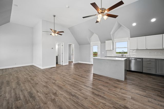 805 Humes Ridge Road, Williamstown, KY 41097