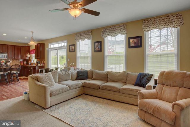 12382 N WELTY RD, Waynesboro, PA 17268