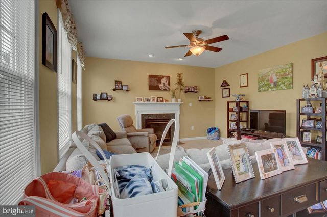 12382 N WELTY RD, Waynesboro, PA 17268