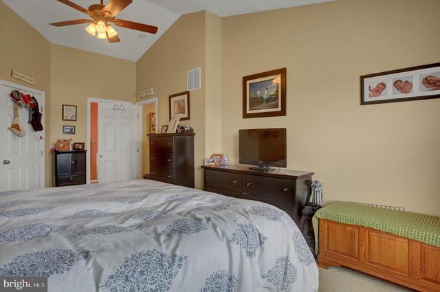 12382 N WELTY RD, Waynesboro, PA 17268