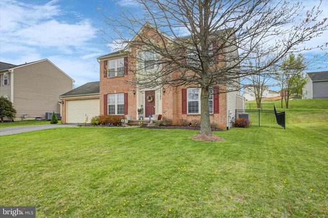 12382 N WELTY RD, Waynesboro, PA 17268