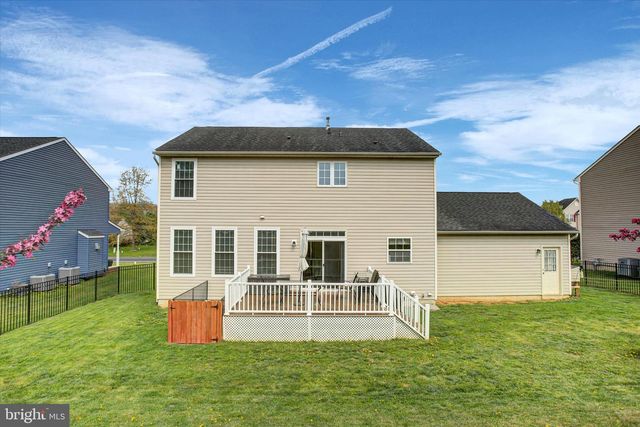 12382 N WELTY RD, Waynesboro, PA 17268