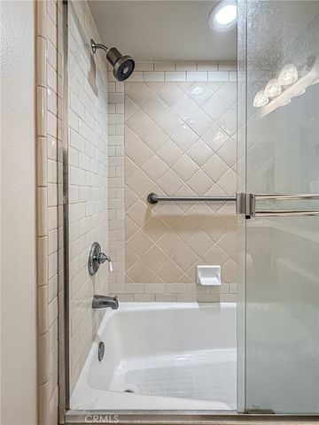 4118 W Kling, Burbank, CA 91505