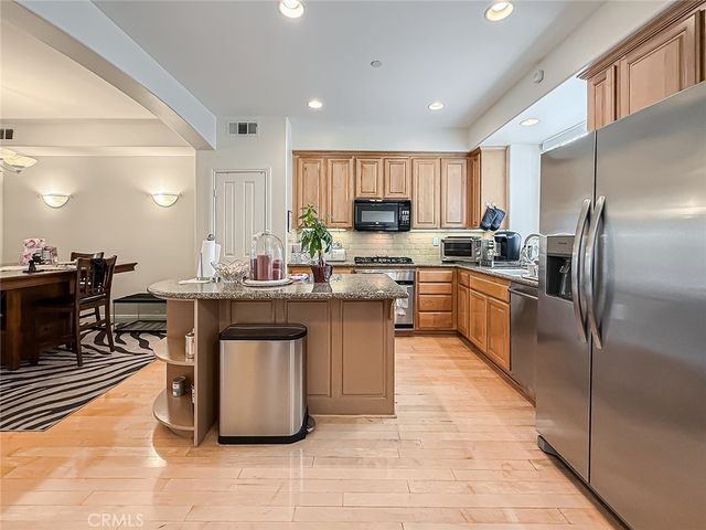 4118 W Kling, Burbank, CA 91505