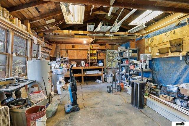 6002 W Adams Street, Lincoln, NE 68524
