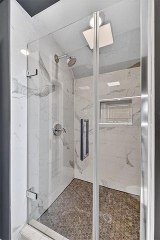 6846 Locust Street, Kansas City, MO 64131