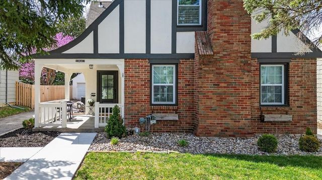 6846 Locust Street, Kansas City, MO 64131