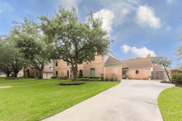 1519 Pebble Chase Drive, Katy, TX 77450
