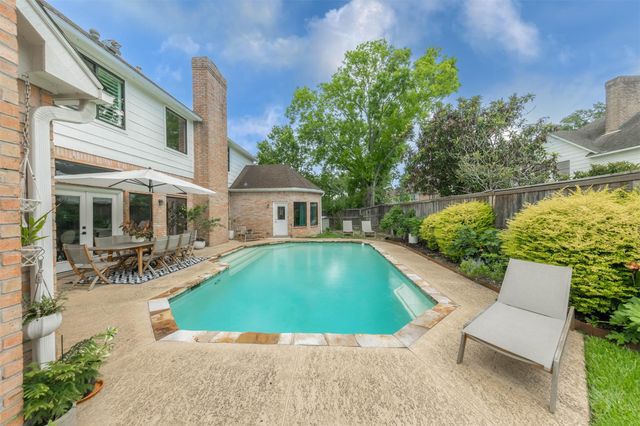 1519 Pebble Chase Drive, Katy, TX 77450