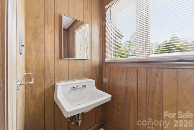 201 Hillcrest Drive, Winnsboro, SC 29180