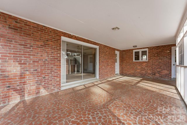 201 Hillcrest Drive, Winnsboro, SC 29180