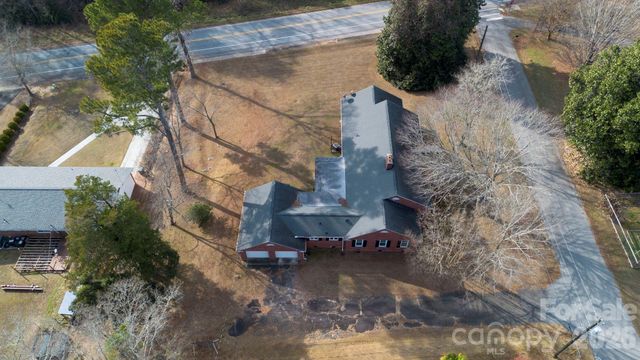 201 Hillcrest Drive, Winnsboro, SC 29180