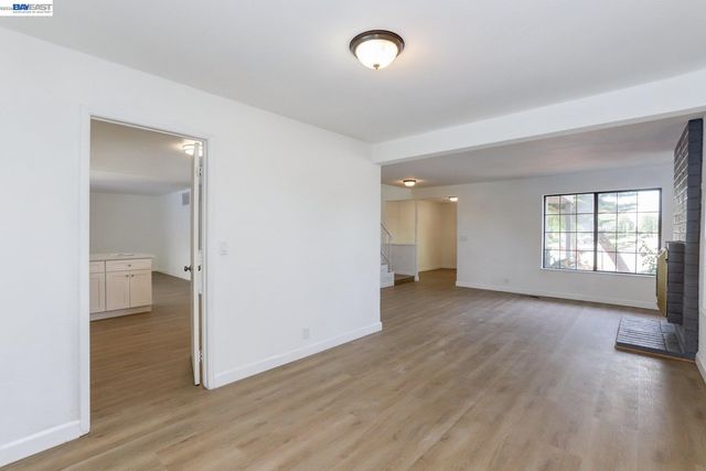 36500 Alder Ct, Fremont, CA 94536