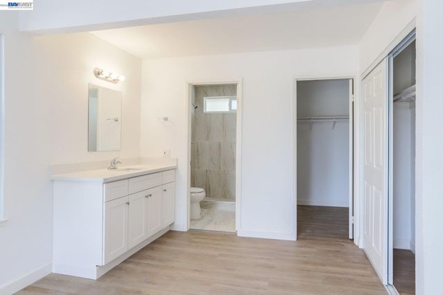 36500 Alder Ct, Fremont, CA 94536