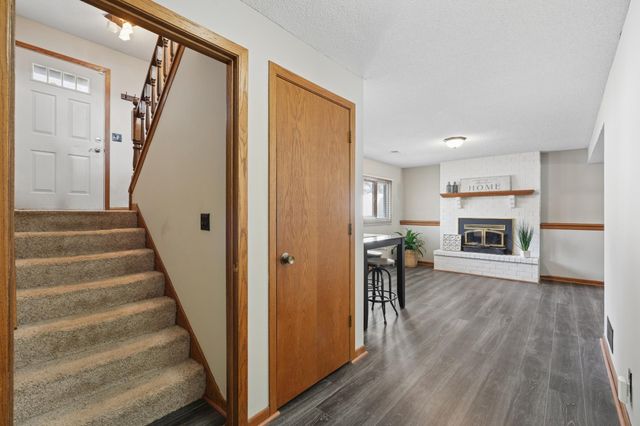 1831 Helena Road N, Oakdale, MN 55128