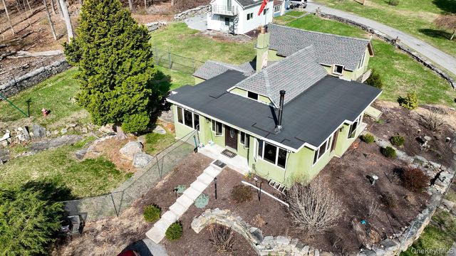 292-300 Croton Falls Road, Mahopac, NY 10541