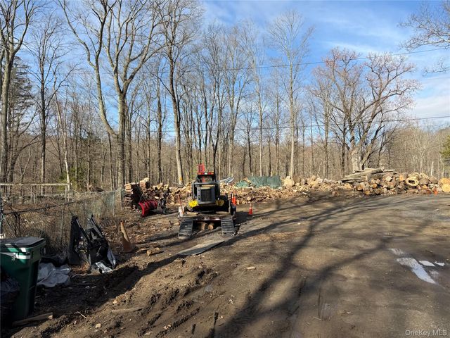 292-300 Croton Falls Road, Mahopac, NY 10541