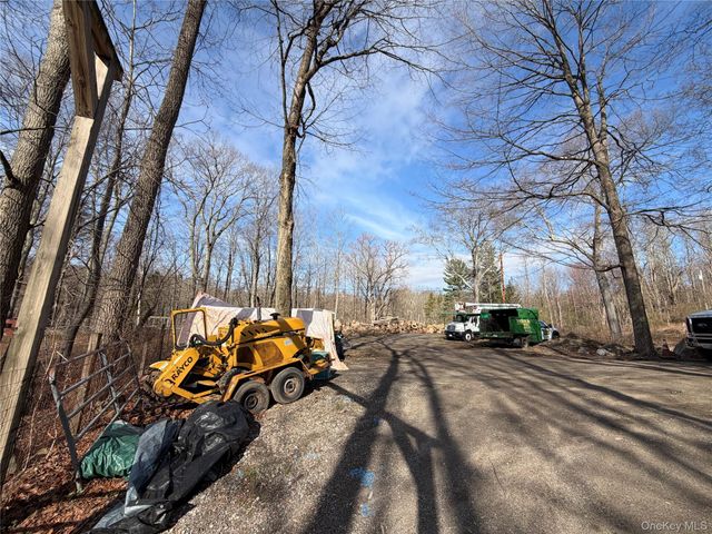 292-300 Croton Falls Road, Mahopac, NY 10541