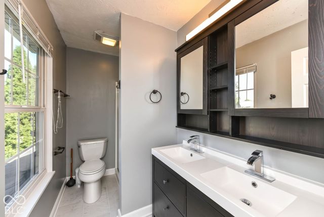 8935 Tanner Drive, Fishers, IN 46038