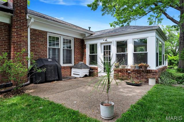 1416 Azalea Drive, Webster Groves, MO 63119