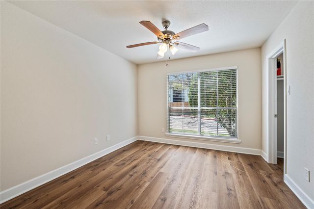 18800 Egret Bay Boulevard 1011, Webster, TX 77058