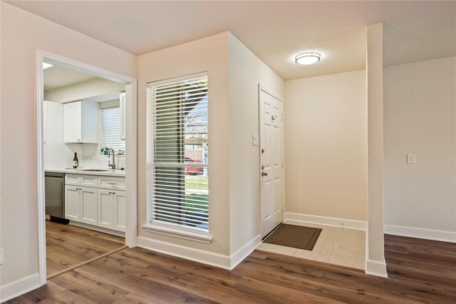 18800 Egret Bay Boulevard 1011, Webster, TX 77058