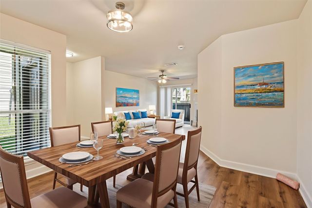 18800 Egret Bay Boulevard 1011, Webster, TX 77058