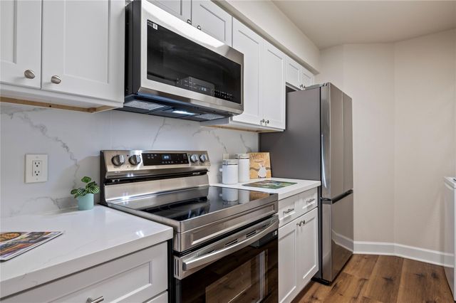 18800 Egret Bay Boulevard 1011, Webster, TX 77058