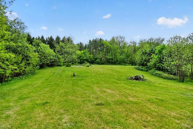 3806 E Jacobs Drive, Milton, WI 53563