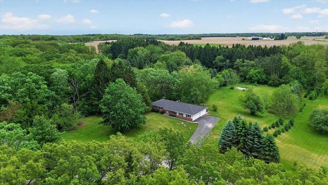 3806 E Jacobs Drive, Milton, WI 53563