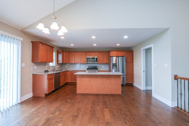 542 Peacock Place, Manteno, IL 60950
