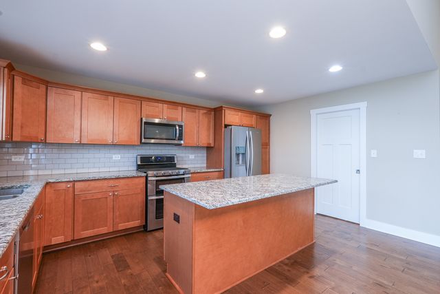 542 Peacock Place, Manteno, IL 60950
