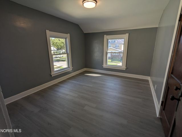 2034 Fernwood Avenue, Toledo, OH 43607