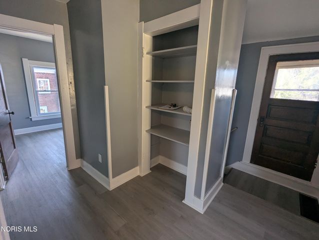2034 Fernwood Avenue, Toledo, OH 43607