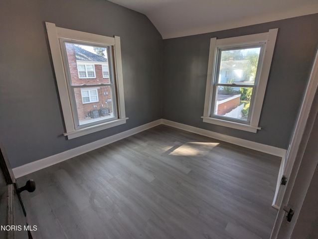 2034 Fernwood Avenue, Toledo, OH 43607